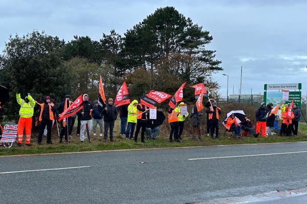 Norwich North MP supports striking Bacton Gas Terminal workers